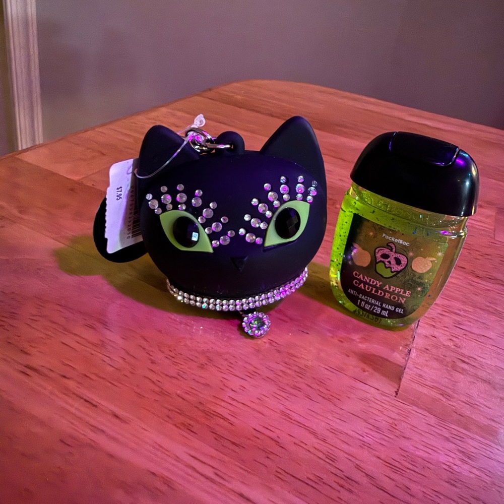 Bath & Body Works Cat PocketBac and Sanitizer